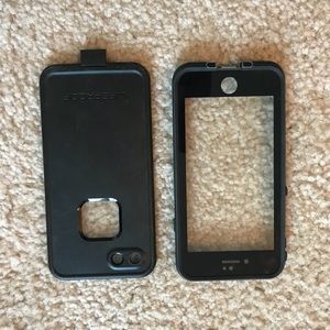 Black Lifeproof/waterproof iPhone 7 case